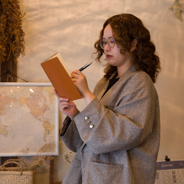 fixieダイアリーノートカバーA5キャメル＋26年度月間ダイアリー・方眼ノートセット