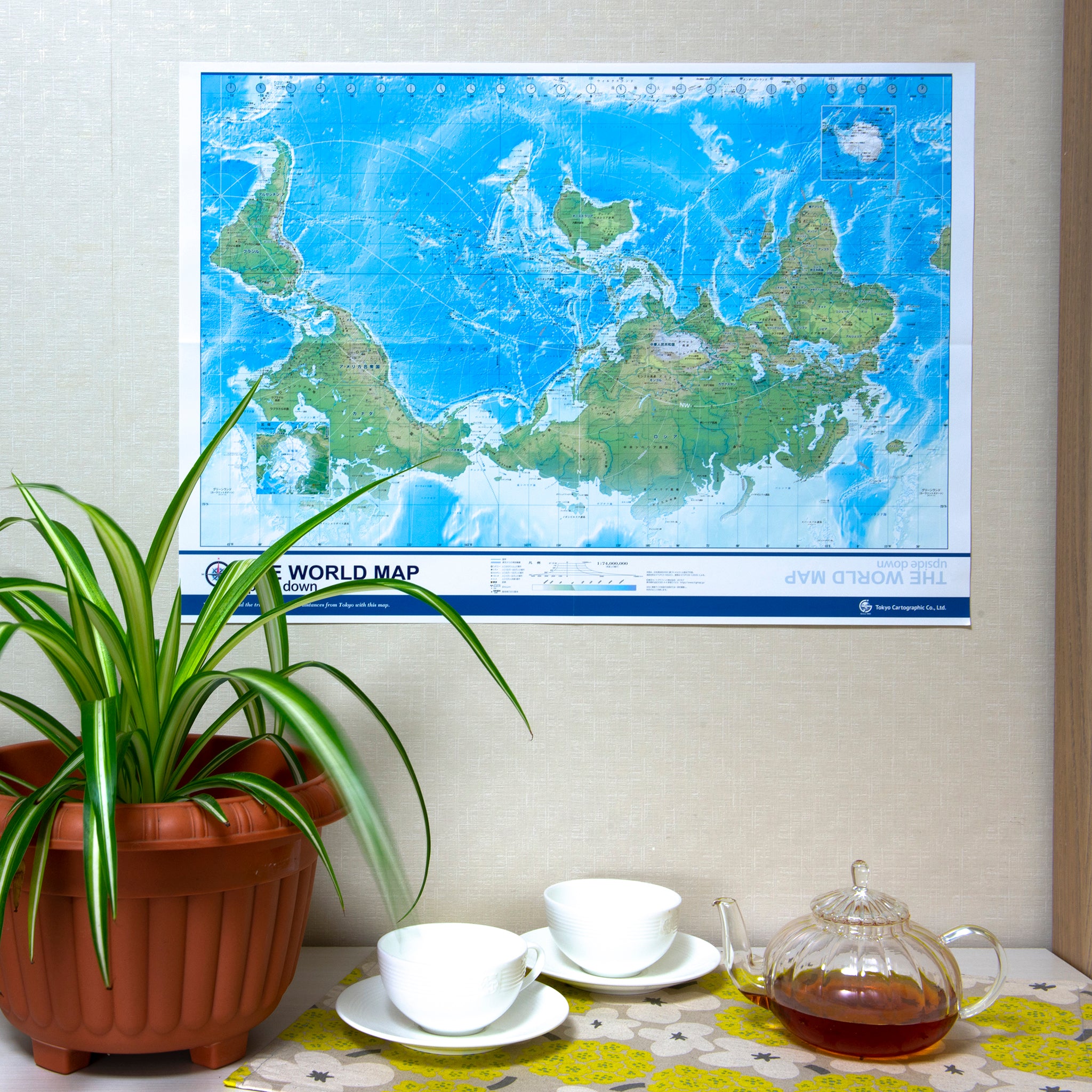 THE WORLD MAP upside down（逆さ地図） | Tokyo Cartographic Co., Ltd.